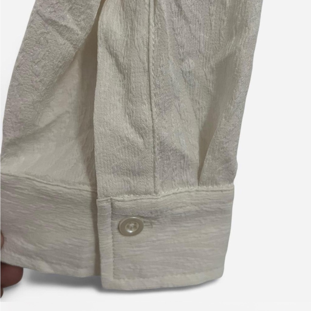 Chico's Ivory Textured Button-Down Shirt NWT Women’s Size 3 / XL - Picture 3 of 5